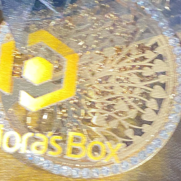 Pandora Gold Tree of Life Necklace Earrings and Bracelets - Picture 8 of 9